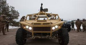 Азовський "Багі" обійшов Humvee