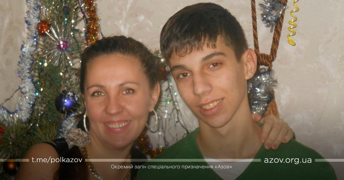 Боєць Азову Ернест