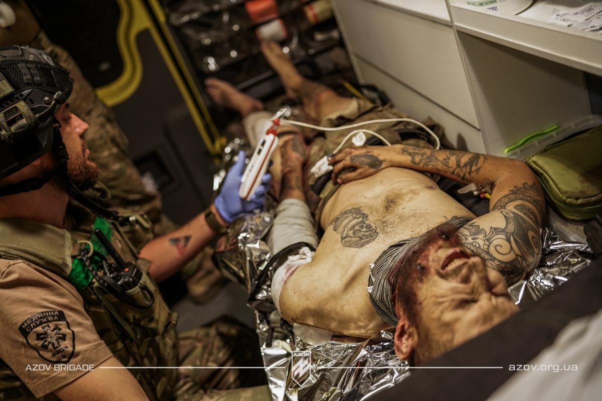 Медики «Азову» на кожній із ланок