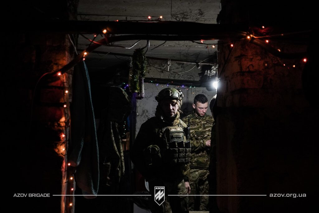 Укриття і тимчасове житло бійців мінометної батареї «Азову»