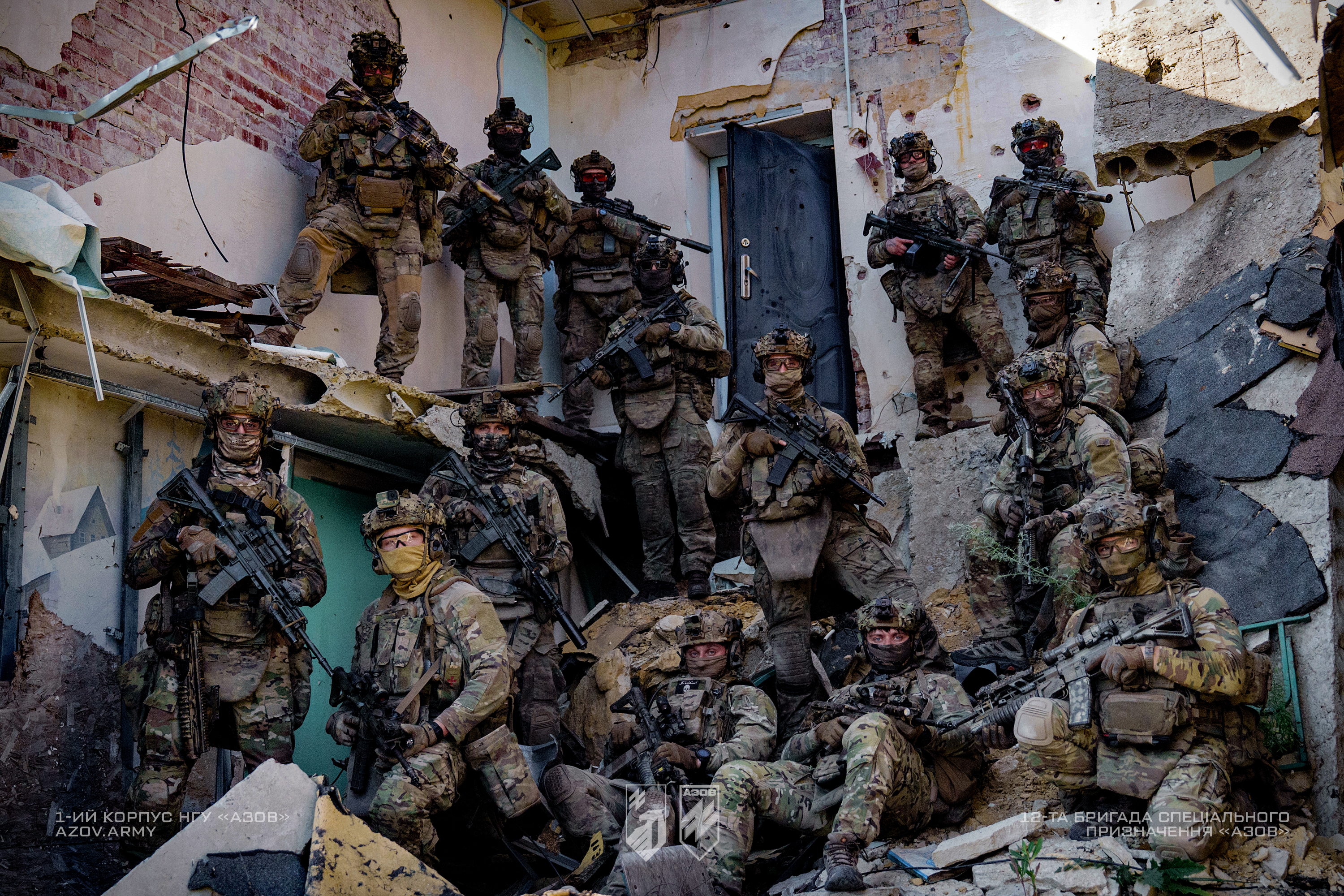 На світлинах – тренування 1-ї бойової групи загону розвідки спеціального призначення 12-ї бригади «Азов».