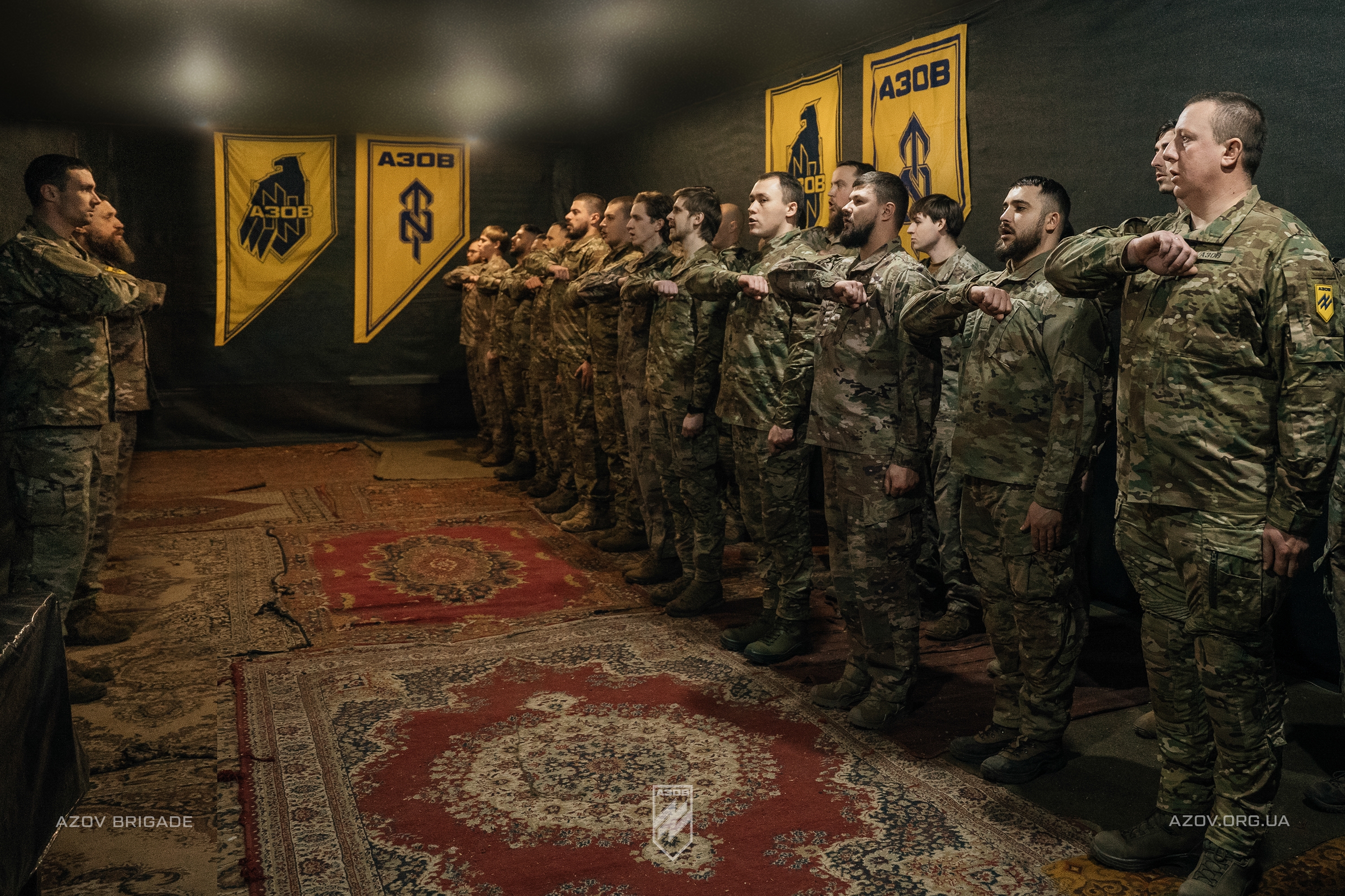 бійці батальйону безпілотних систем 12 бригади азов отримали бригадні шеврони і відзнаки