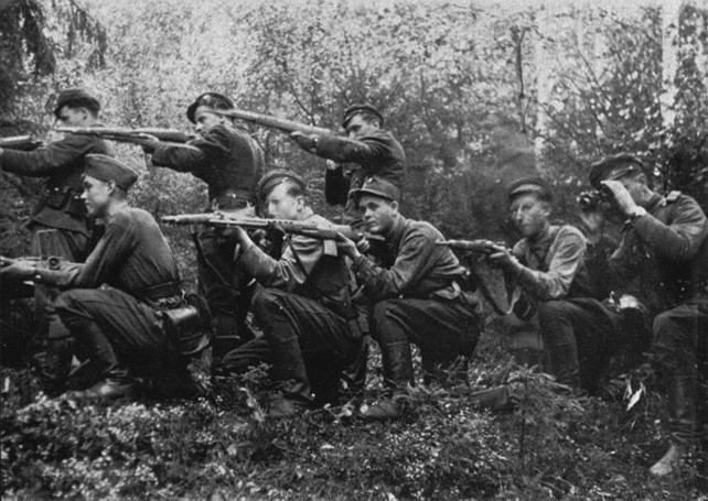 Навчання вояків УПА. Івано-Франківщина