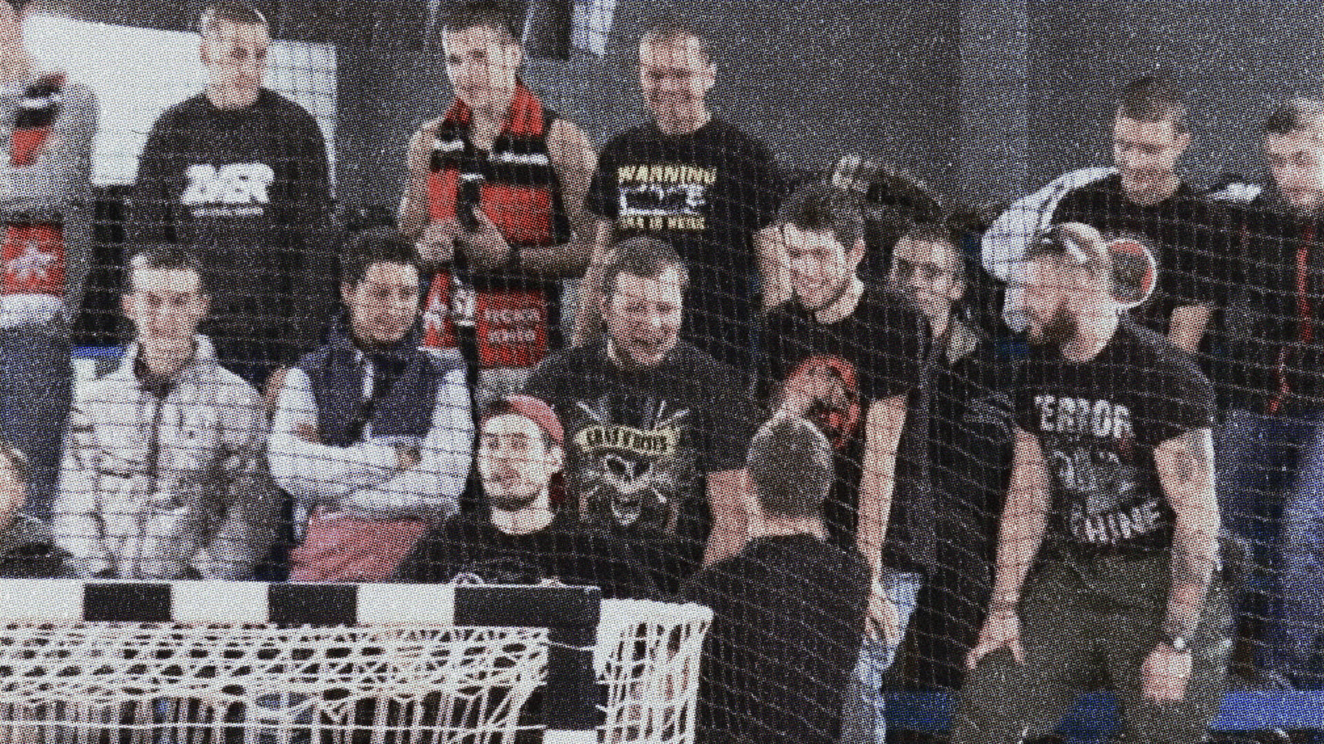 Побратими разом під час зустрічі у спортивній залі